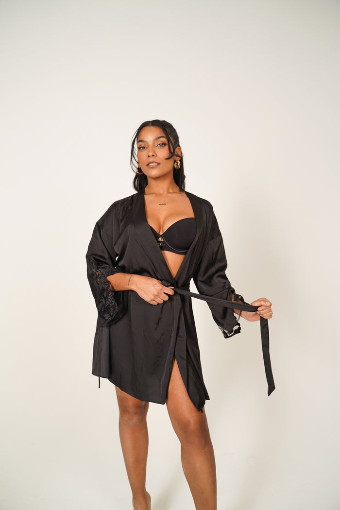LILUNDERWEAR Astria Peignoir en satin - peignoir satin vue ensemble