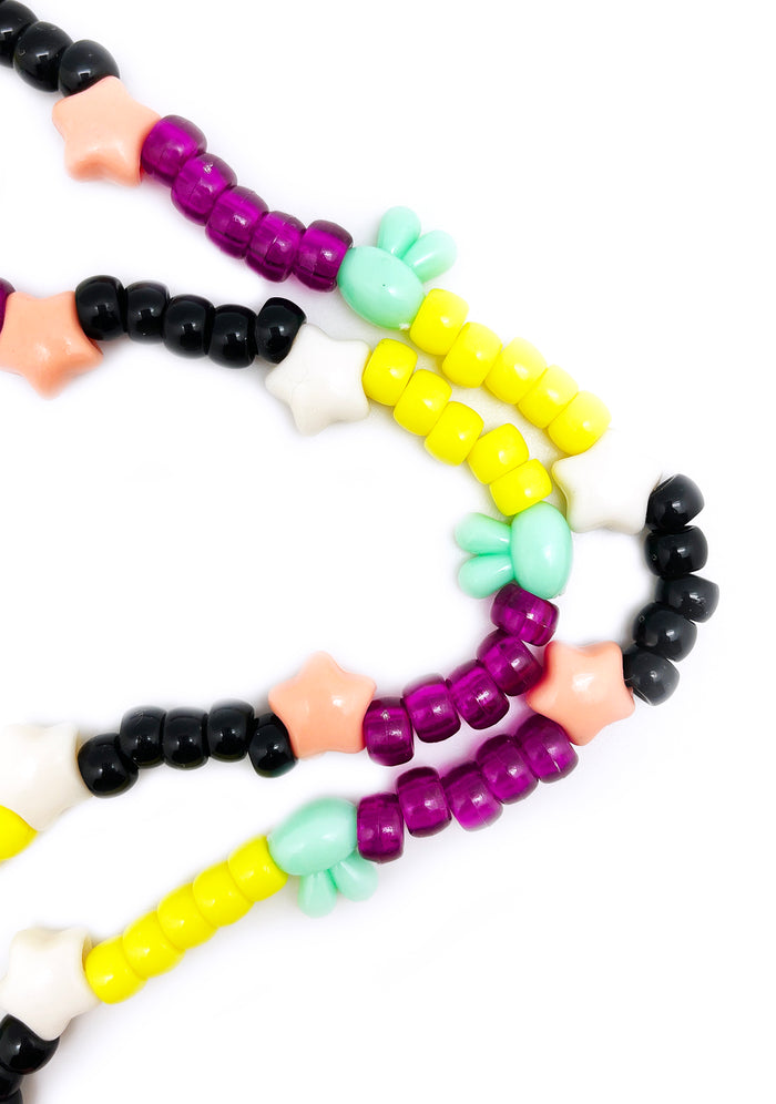 LASR Disko Kiss Lips Rave Kandi Necklace — product view