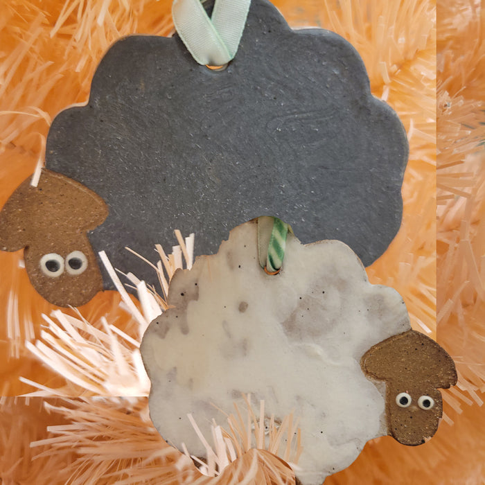 Sheep: D. Grey/Brown/White