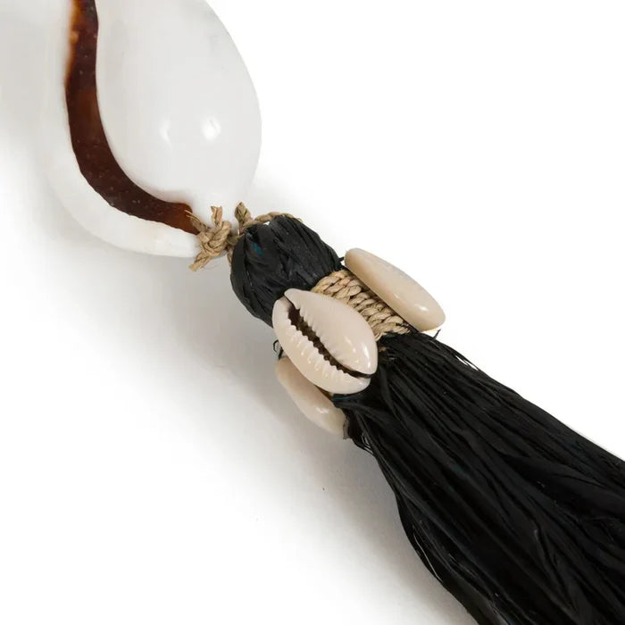 THE KUBU KEYCHAIN - BLACK NATURAL