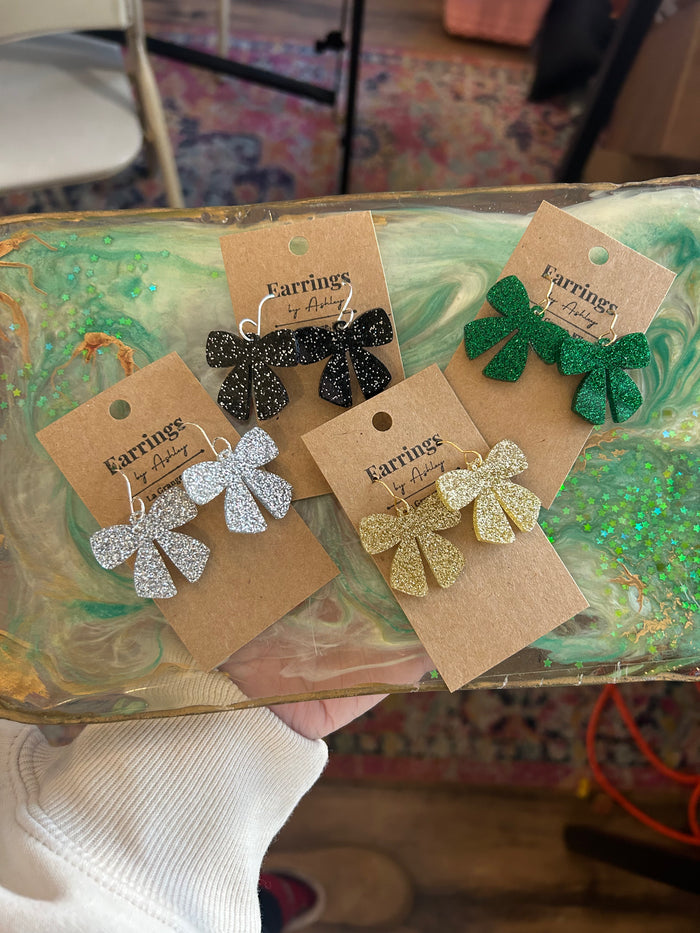 Glitter acrylic bow earrings
