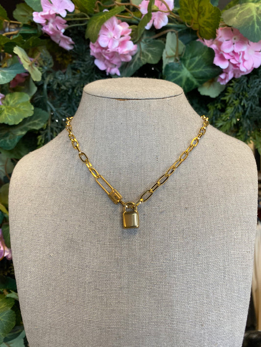 Lock & Clip Chain Necklace