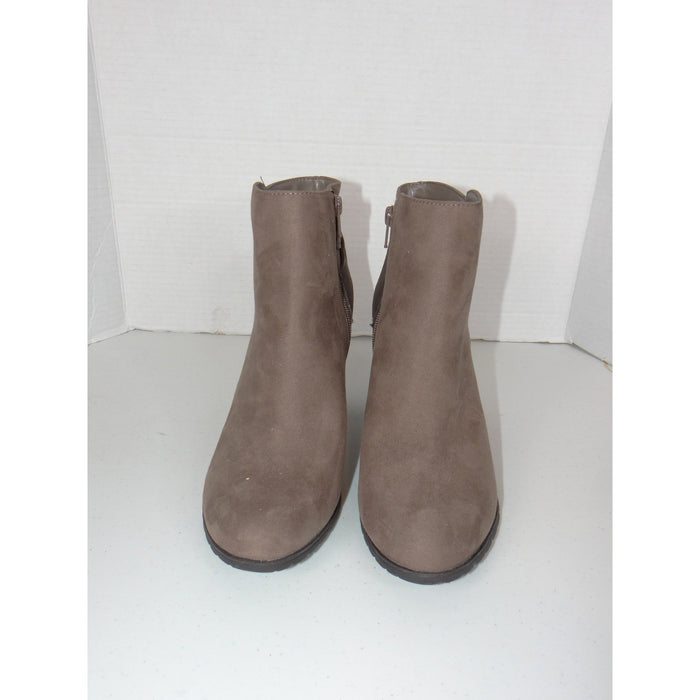 A New Day Taupe Faux Suede Block Heel Ankle Boots Size 8.5 Round Toe Zipper4