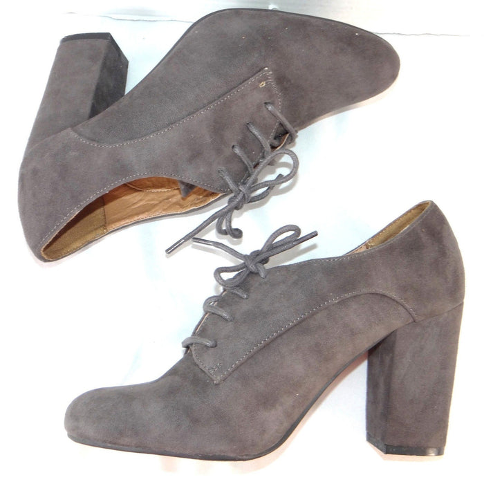ana A New Approach Grey Faux Suede Lace Up Block Heel Oxford Booties Size 101