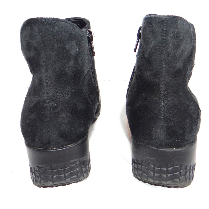 Basic Editions Women Black Suede Side Zip Ankle Boots Wide Width Size 83