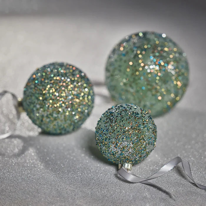 BEADED GREEN ORNAMENT 4.75