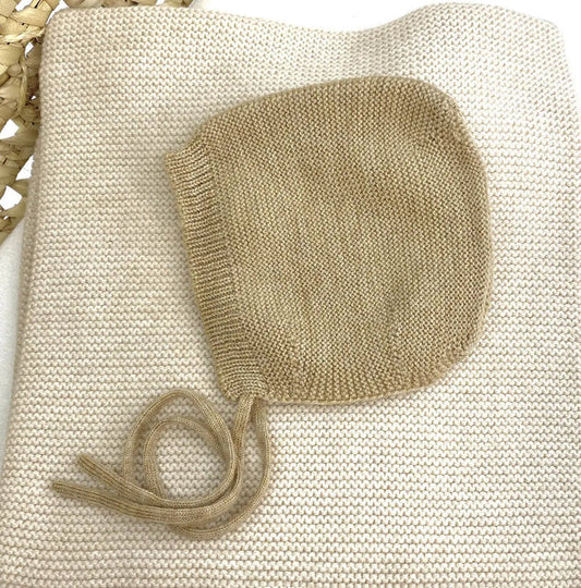 Bonnet en laine naissance HVID - Sable - Lilinappy