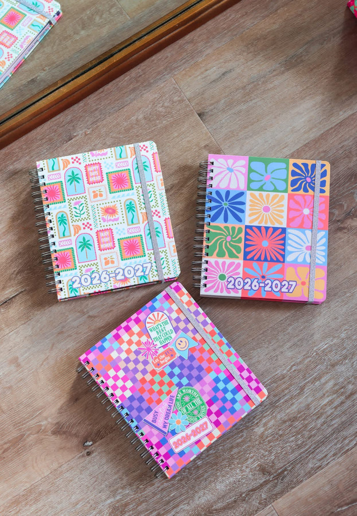 Busy Babe Agenda Book - Aug 2026/Dec 2027