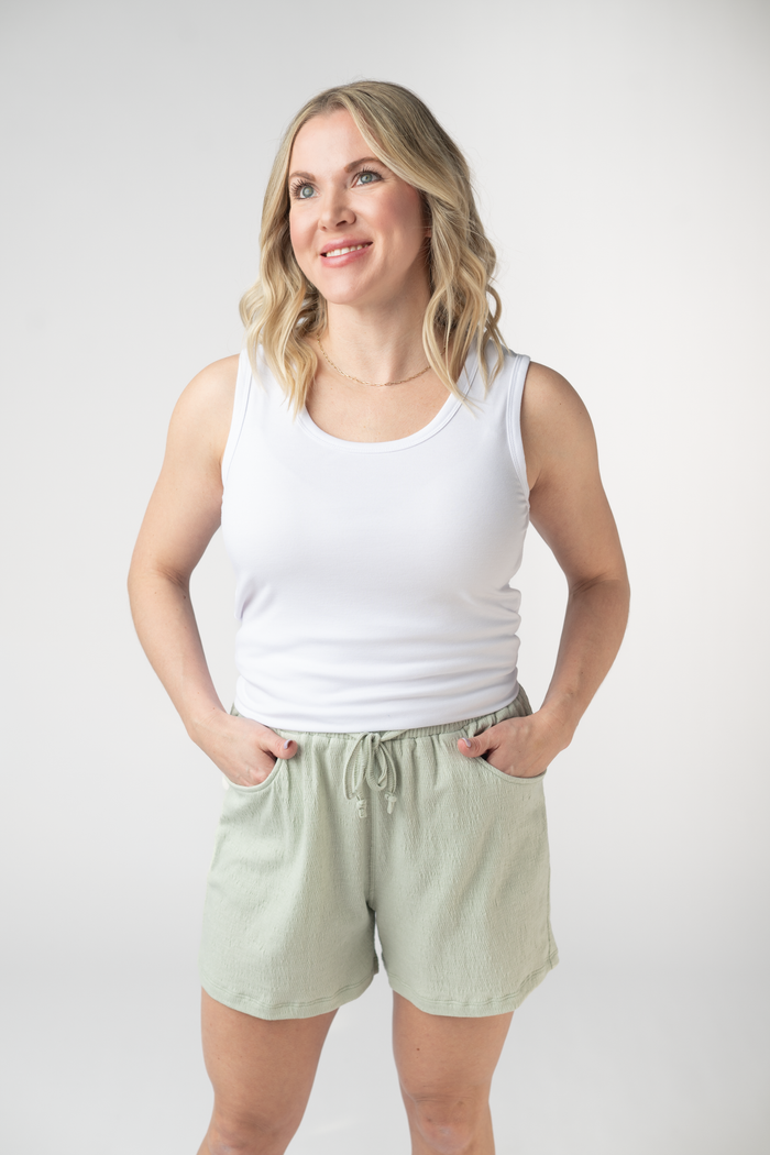 Candice Crinkle Shorts - Light Green