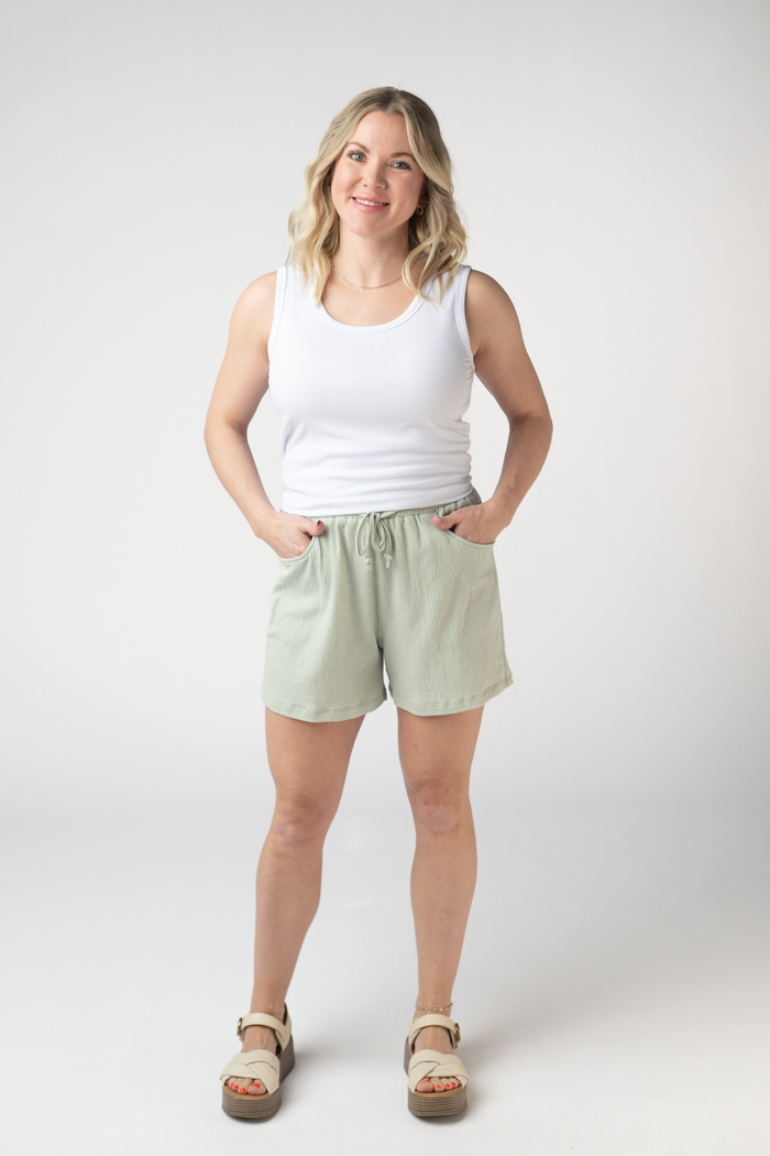 Candice Crinkle Shorts - Light Green
