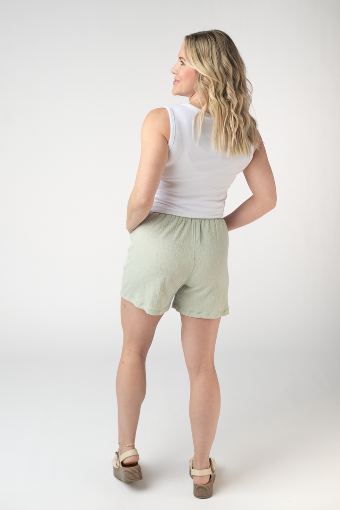 Candice Crinkle Shorts - Light Green