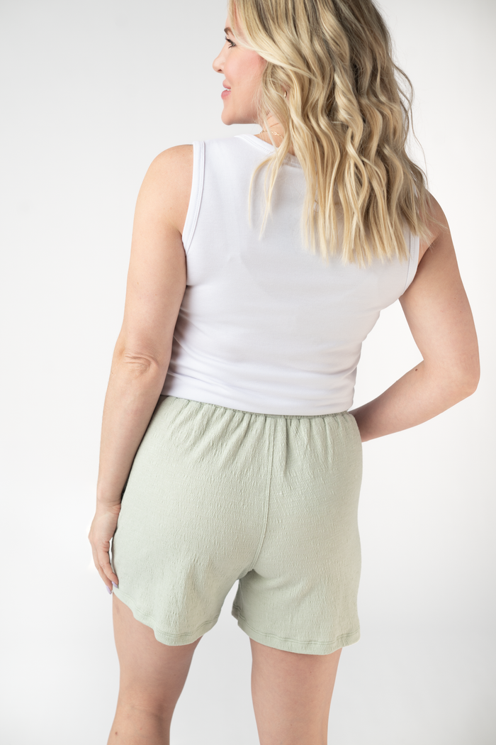 Candice Crinkle Shorts - Light Green