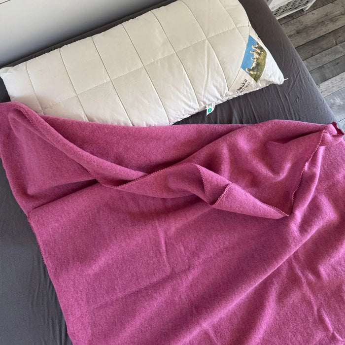Couverture bébé en polaire de laine mérinos bio Reiff - Mauve