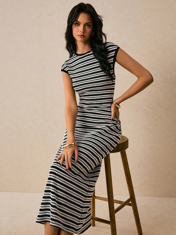 Dahlia Midi Dress - Black