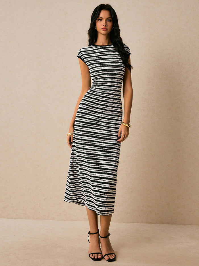 Dahlia Midi Dress - Black