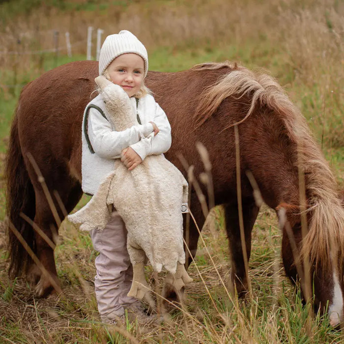 Doudou bouillotte en coton bio & laine Senger Naturwelt - Grande oie sable