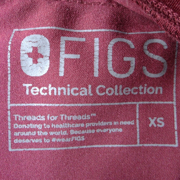FIGS Technical Collection  Burgundy Cargo Scrub Pants Women XS Straight Leg1