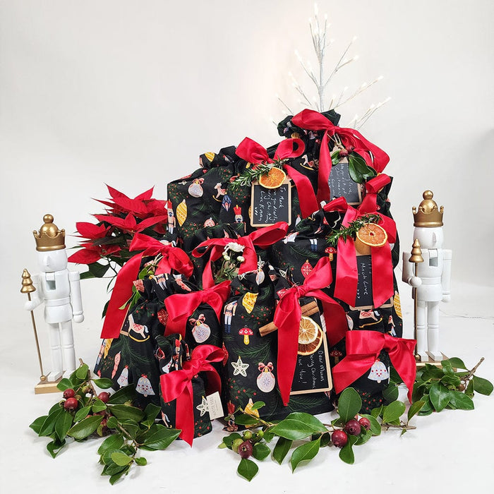 Waste Free Celebrations Set of 5 Folk Julepynt Reusable Gift Bag Set