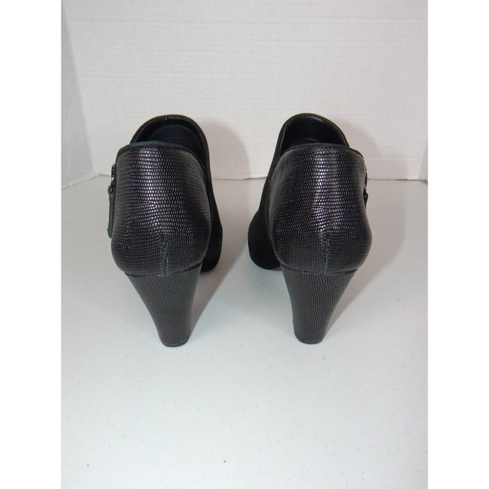 Gianni Bini Black Suede Reptile Embossed Leather Ankle Boots 7.5M 40542
