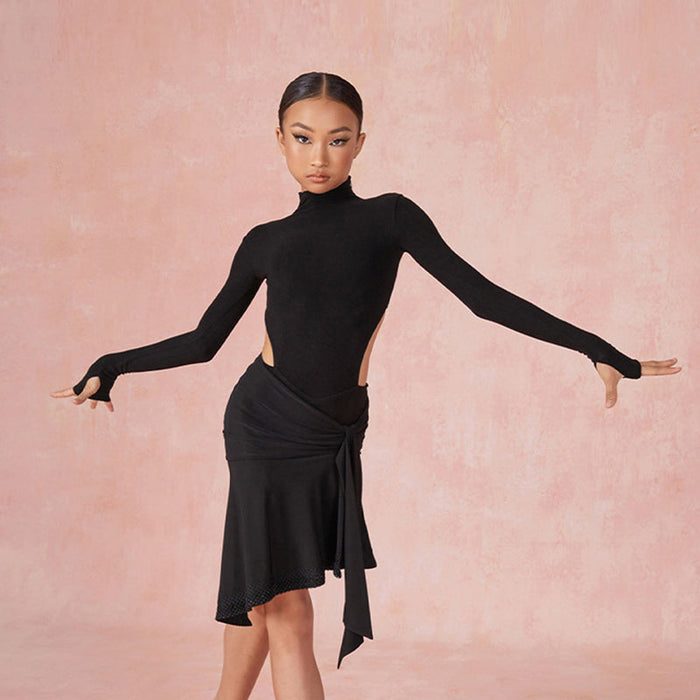 120 / Black