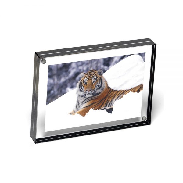 GRAPHITE EDGE MAGNET FRAME - 8" X 10"