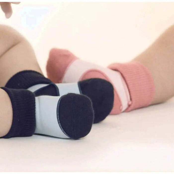 Guêtres magiques Sock Ons Gris clair - Lilinappy