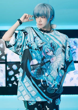 Hatsune Miku Forever Black Mint Oversized Tee