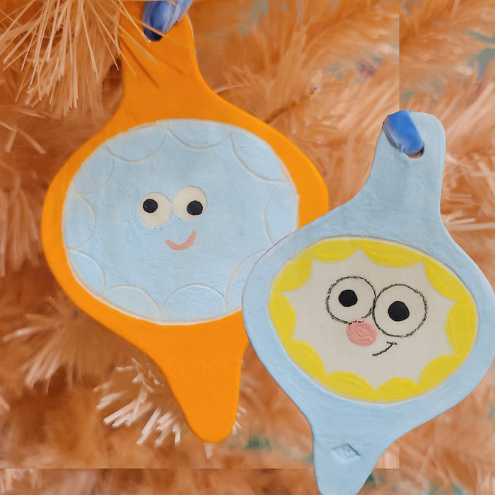 Teardrop: Orange/Light Blue