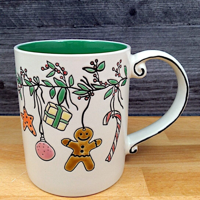 Holiday Garland Ginger Bread Coffee Mug 16oz (473ml) Embossed Tea Cup Blue Sky