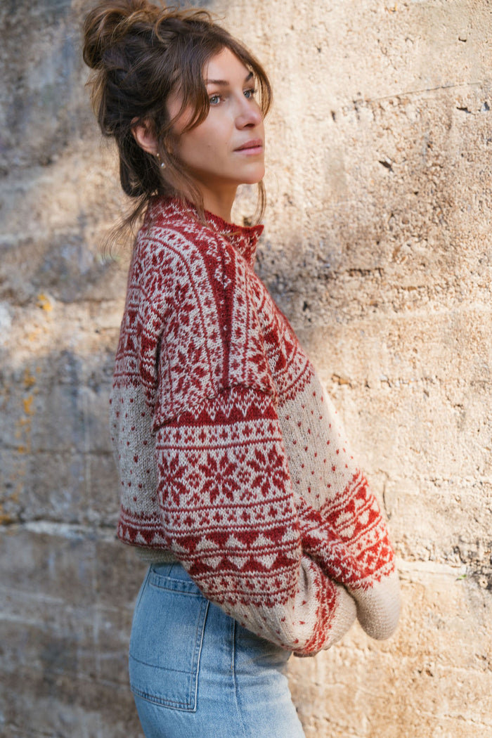 Imogene Oversized Wool Henley in Snowflake Print