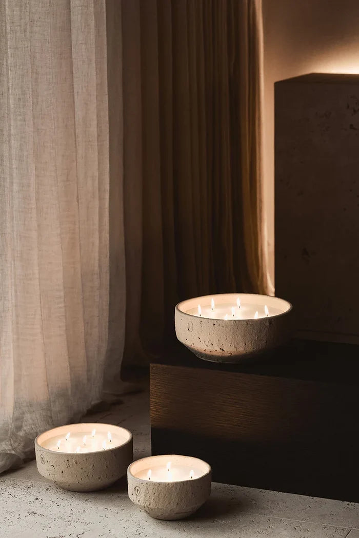 IVORY WHITE , SWEET WOOD, MEDIUM)THE BARRO SERIES - INDOOR CANDLE- SCENTED