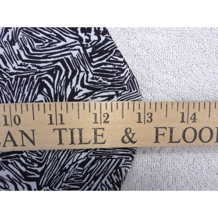 Lululemon Free To Be Serene High Neck Longline Bra Black White Geo Size 8 32814