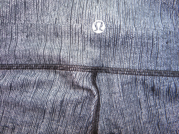 Lululemon High Rise Leggings   Denim Print XS/S2