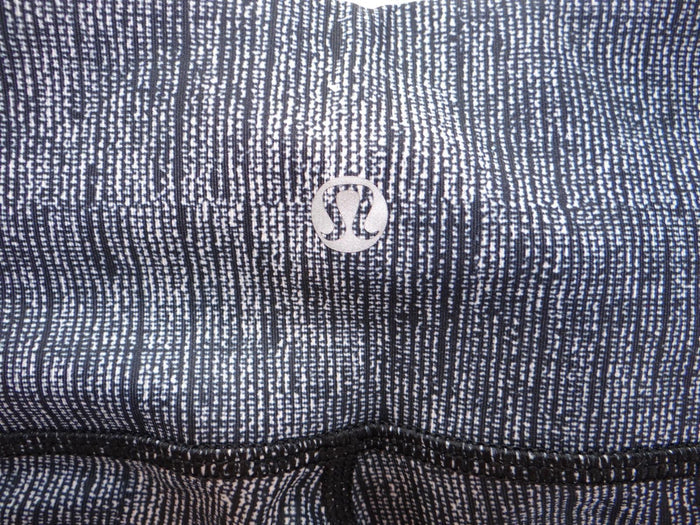 Lululemon High Rise Leggings   Denim Print XS/S3