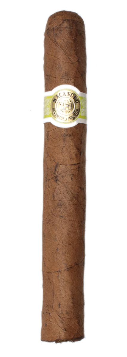 Macanudo Court