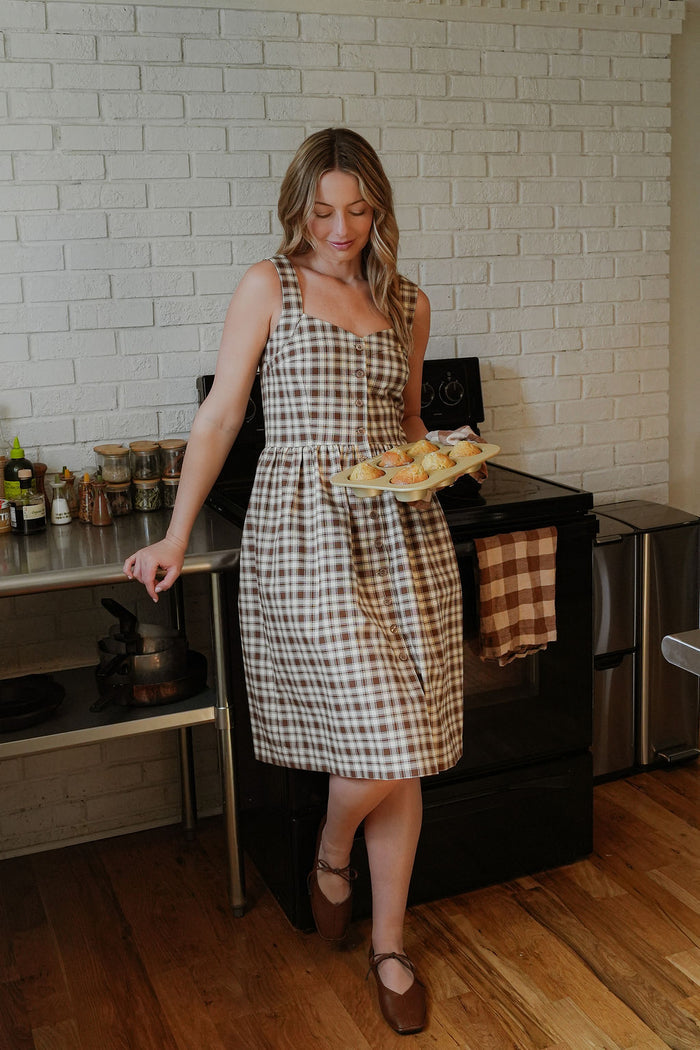 Mia Linen Dress in Brown and Cream Cotton - L Left