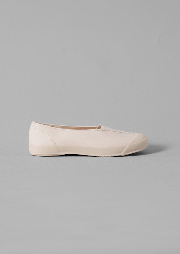 Moonstar Cotton Pumps | Natural