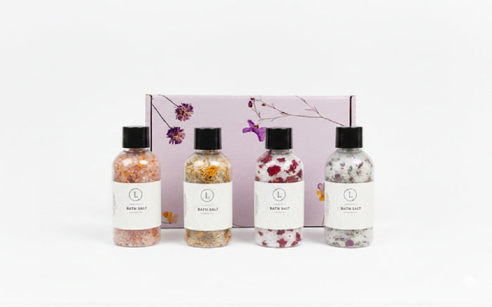 Natural Bath Salts Discovery Set - 4 botanical bottles bath salt set overview | Lizush