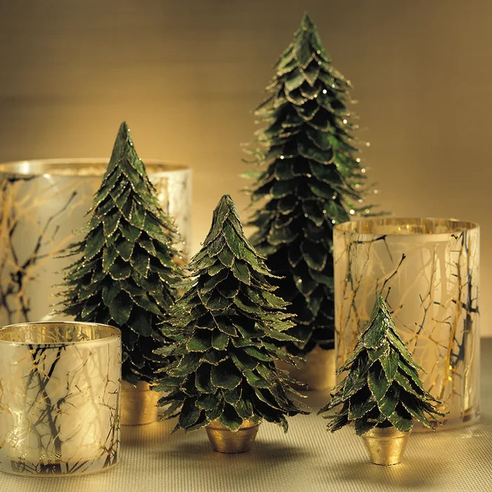NATURAL LEAF TREE ON POT-SMALL