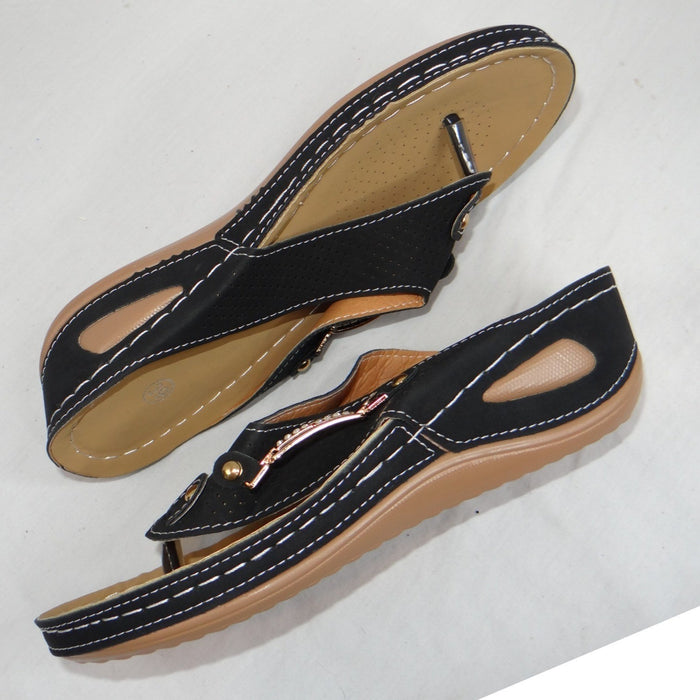 New Womens Black Wedge Thong Sandals Rhinestone Accent Comfort Slip On Size 8.51