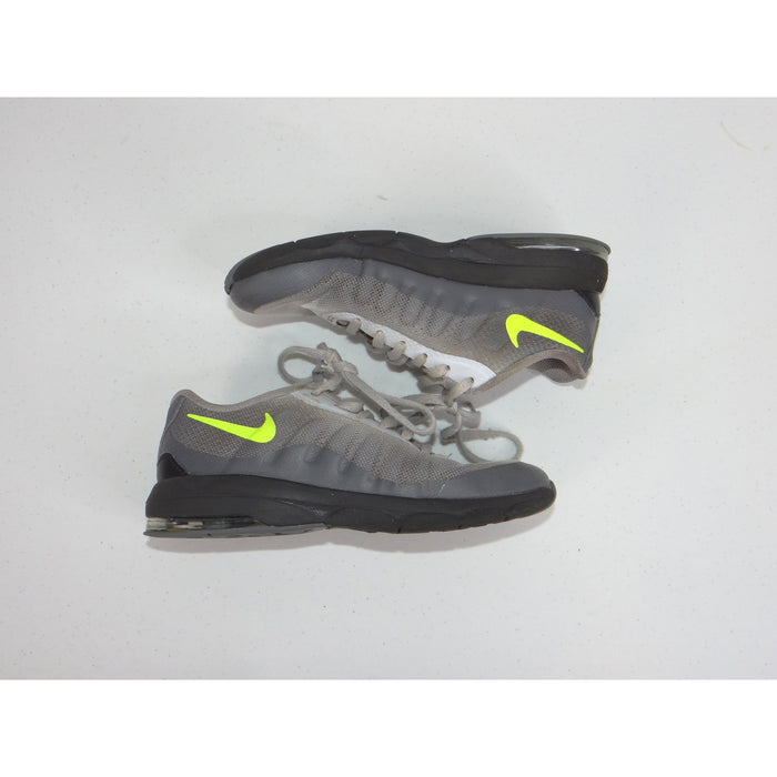 Nike Air Max Invigor GS Grey Neon Lime Green Sneakers 749573 016 Size 1.5Y0