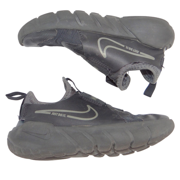 Nike Dynamo Go FlyEase Kids Black Anthracite Sneakers DJ6040 001 Size 13.5C0