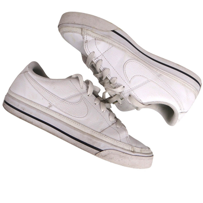 Nike Sport Shoes DH3161 101 White Lace Up Sneakers Youth Size 6.50