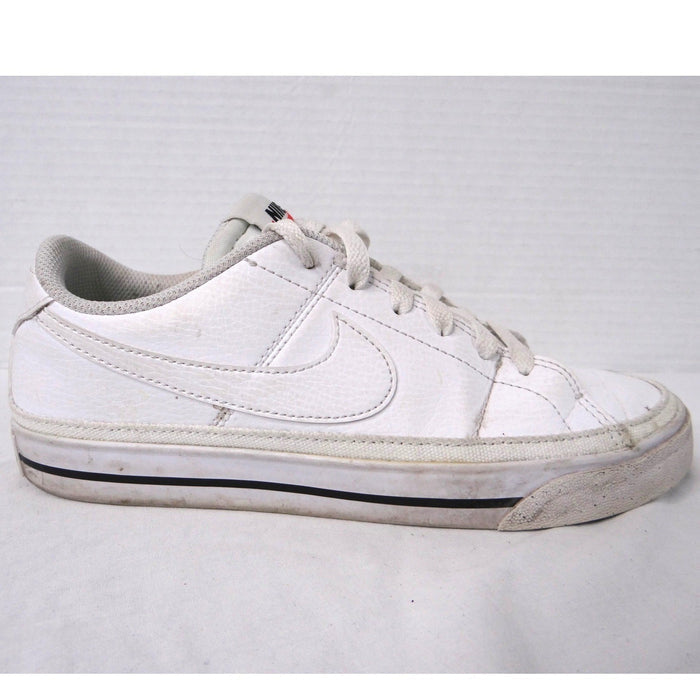 Nike Sport Shoes DH3161 101 White Lace Up Sneakers Youth Size 6.53