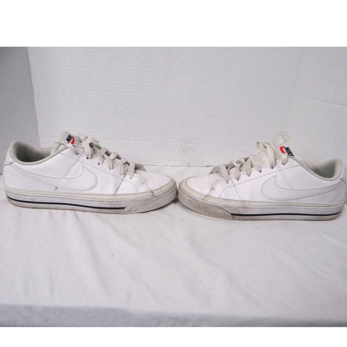 Nike Sport Shoes DH3161 101 White Lace Up Sneakers Youth Size 6.54