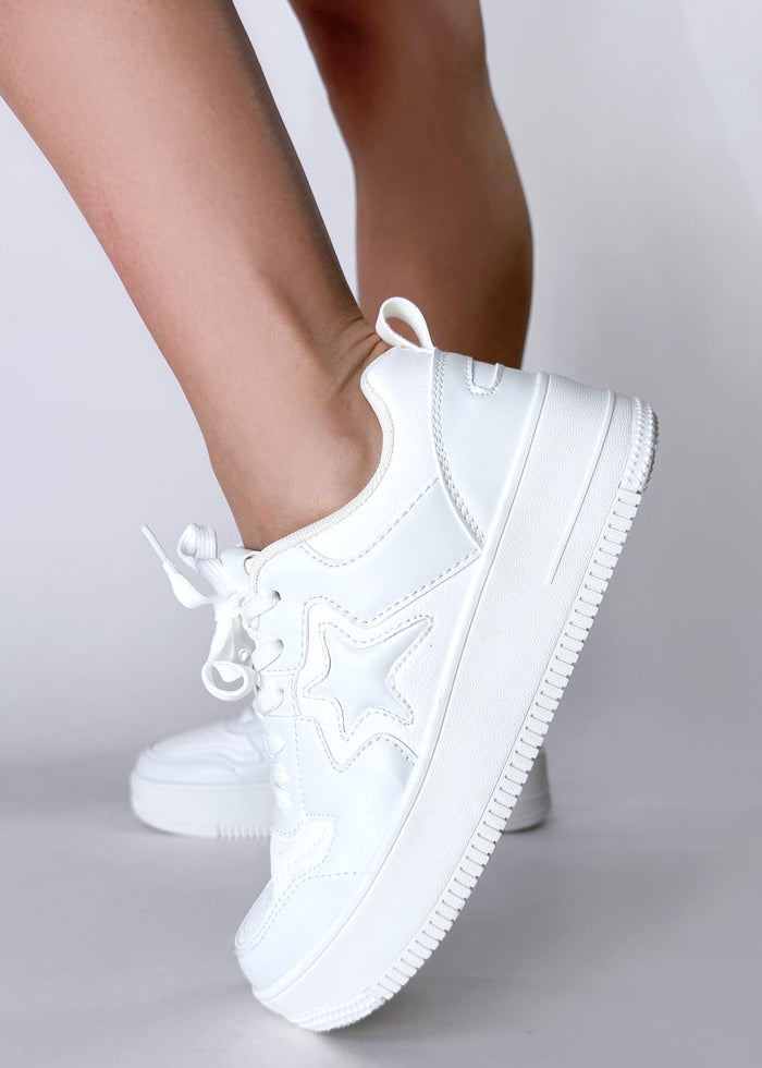 Berness NOVA Pure Star White Everyday Sneakers in white vegan leather with chunky skater sole and lace-up closure worn by model — front view