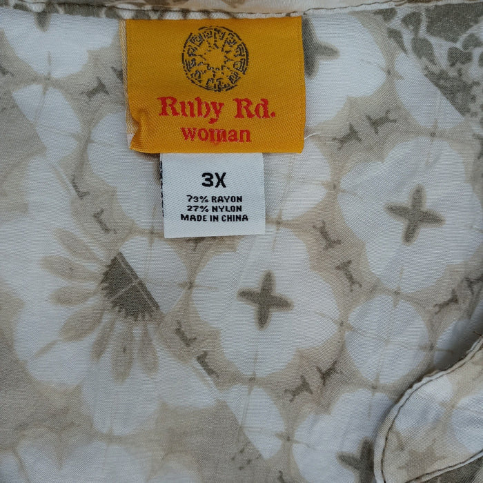 NWT Ruby Rd Woman 3X Boho Patchwork Print Pleated V Neck Button Front Tunic Top1