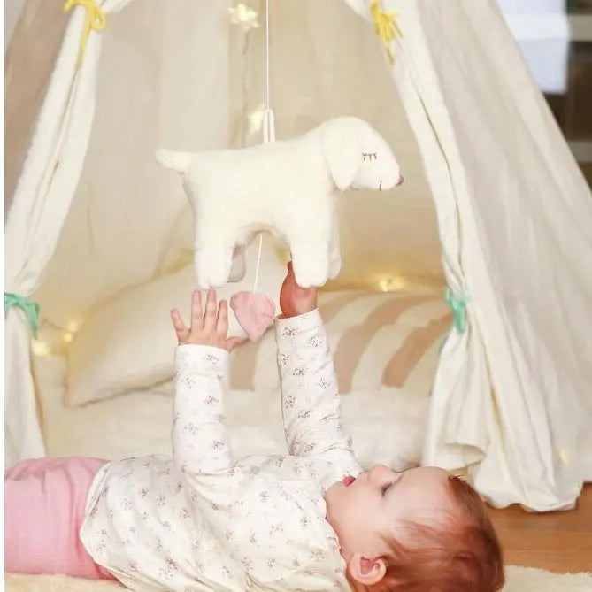 Peluche musicale en coton bio & laine Senger Naturwelt - Mouton