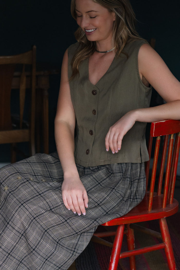 Perry Gathered Midi Skirt in Black and Tan Linen Plaid - S Left