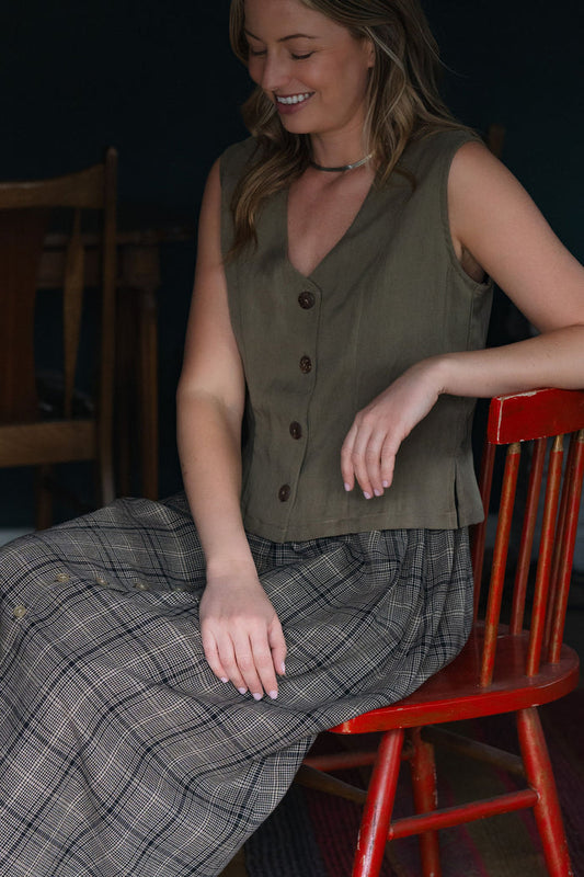 Perry Gathered Midi Skirt in Black and Tan Linen Plaid - S Left
